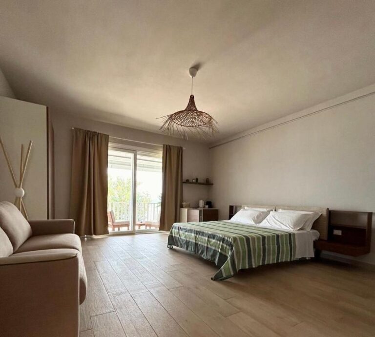 Life House B&B