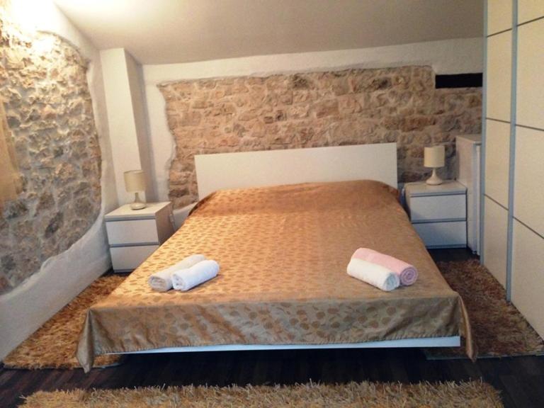 Rooms Grof