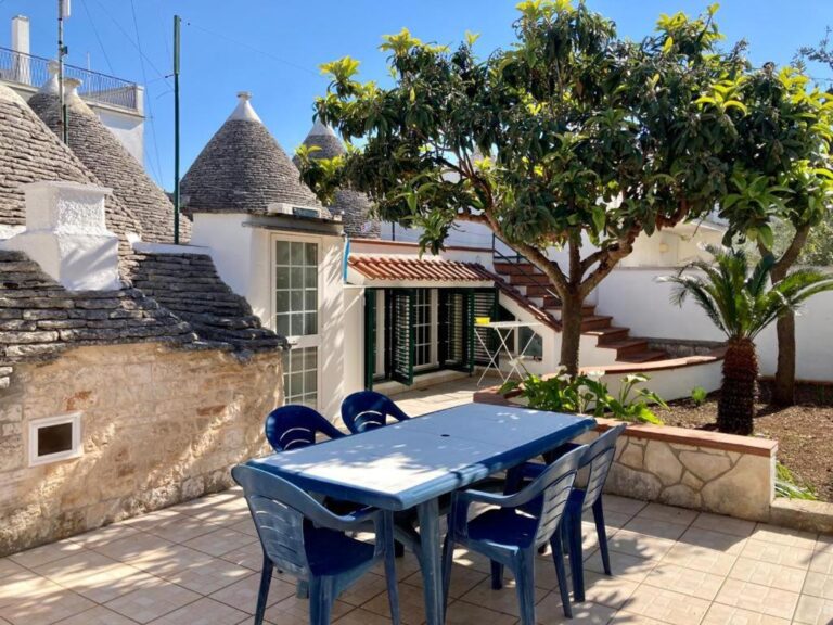 Trullo Il Nespolo