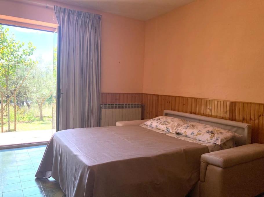 Casa Sisù-Appartamento immerso negli ulivi