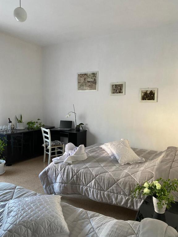 Casa Vacanza Lilia vicino la Stazione e Caserma