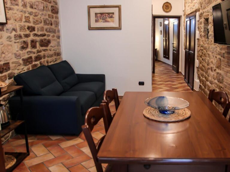 CASA ARMANNI - la tua Casa di Pietra