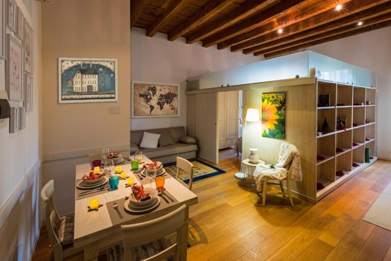 DENEB 19 Apartment