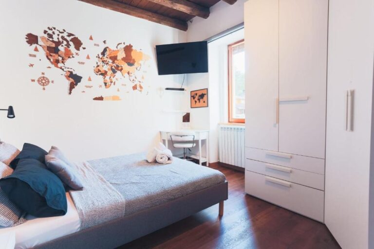 Mina Home