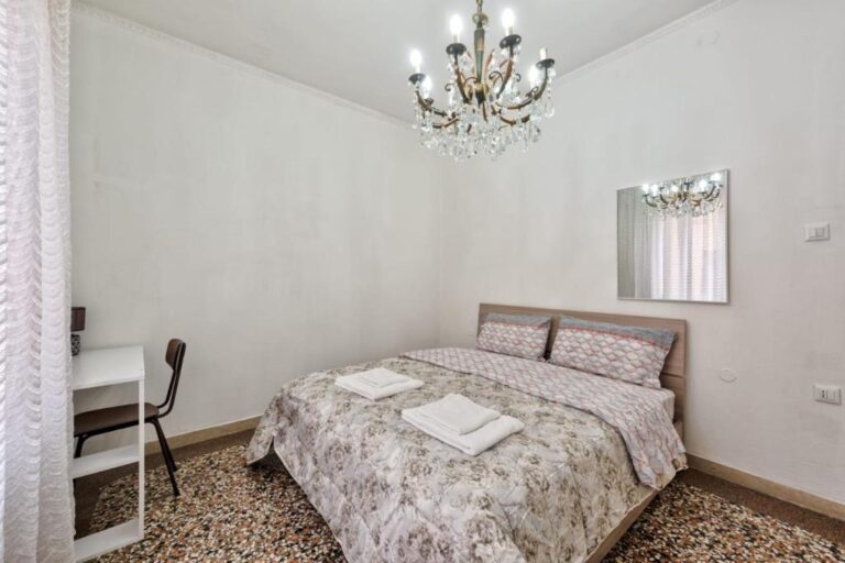 Santa Marina Venice Apartment