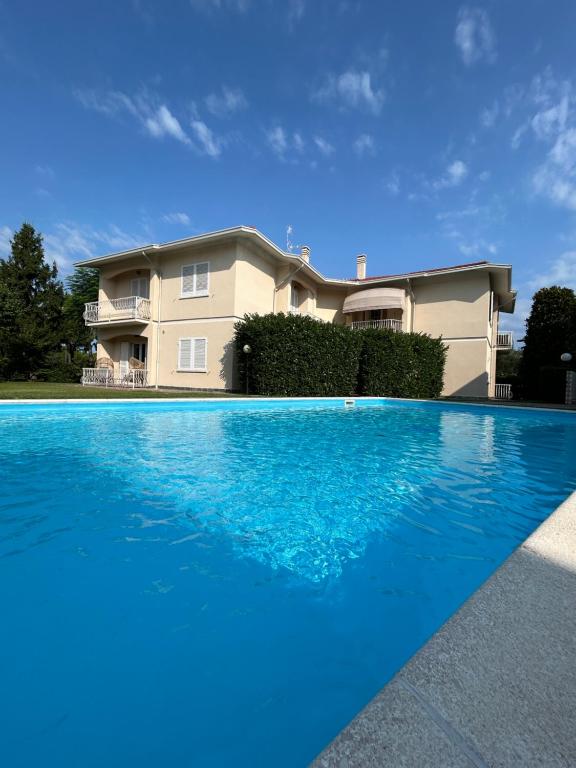 Happy Hippo Apartment