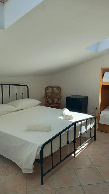 Fratti Central Beach Rooms