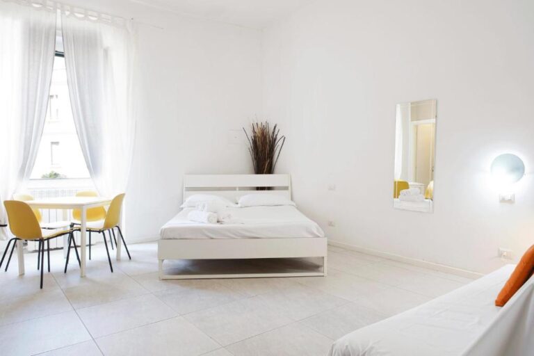 Smart Apartment Central Station