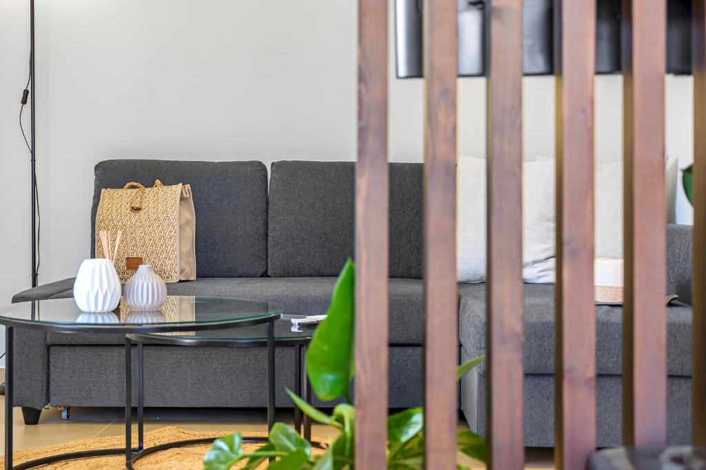 Lavris Seaside Apartment