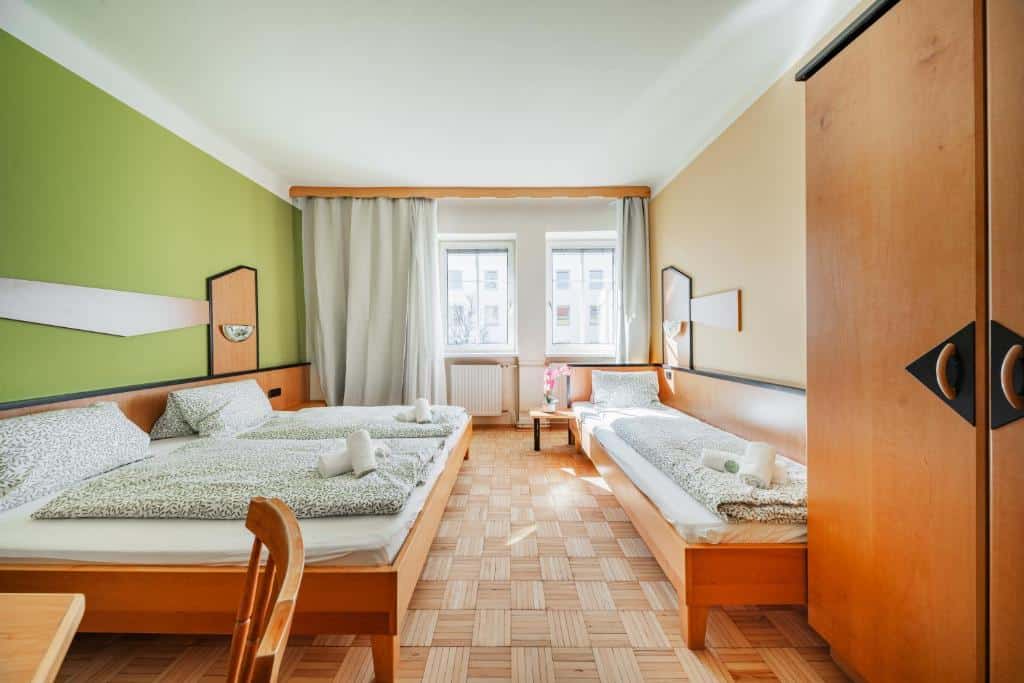 Vienna West Business Inn