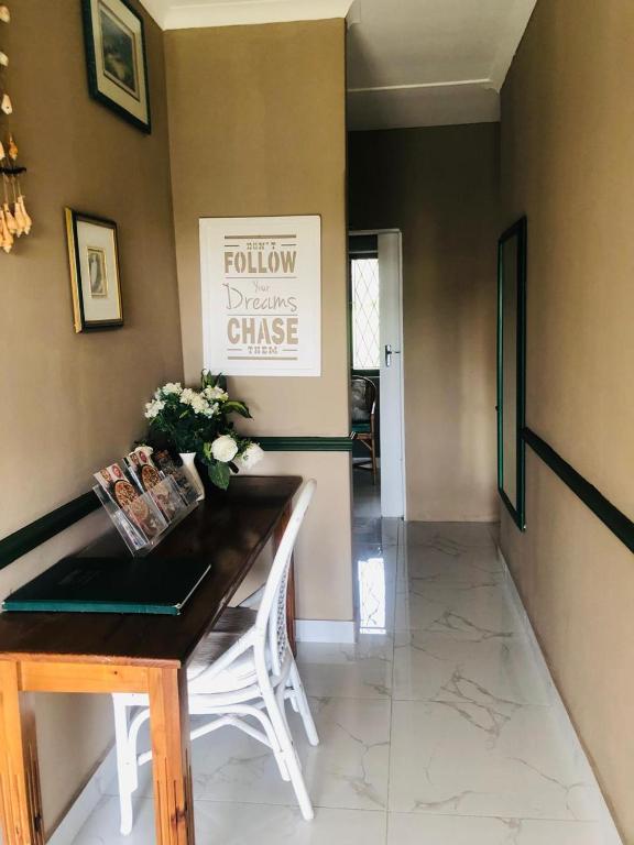 Zakuza Shelly Sea View Lodge