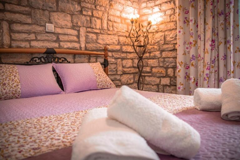 Το πέτρινο της Έυας