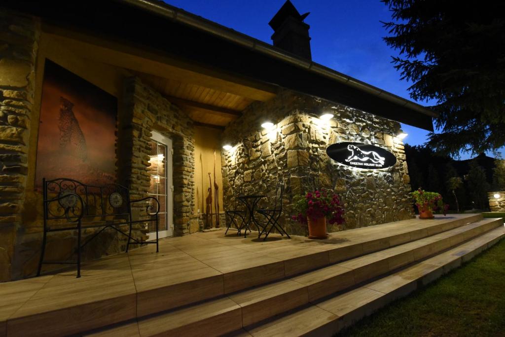 Cheetah Holiday Club