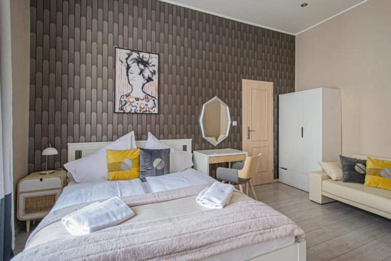 Ruterra Apartment Charles Bridge