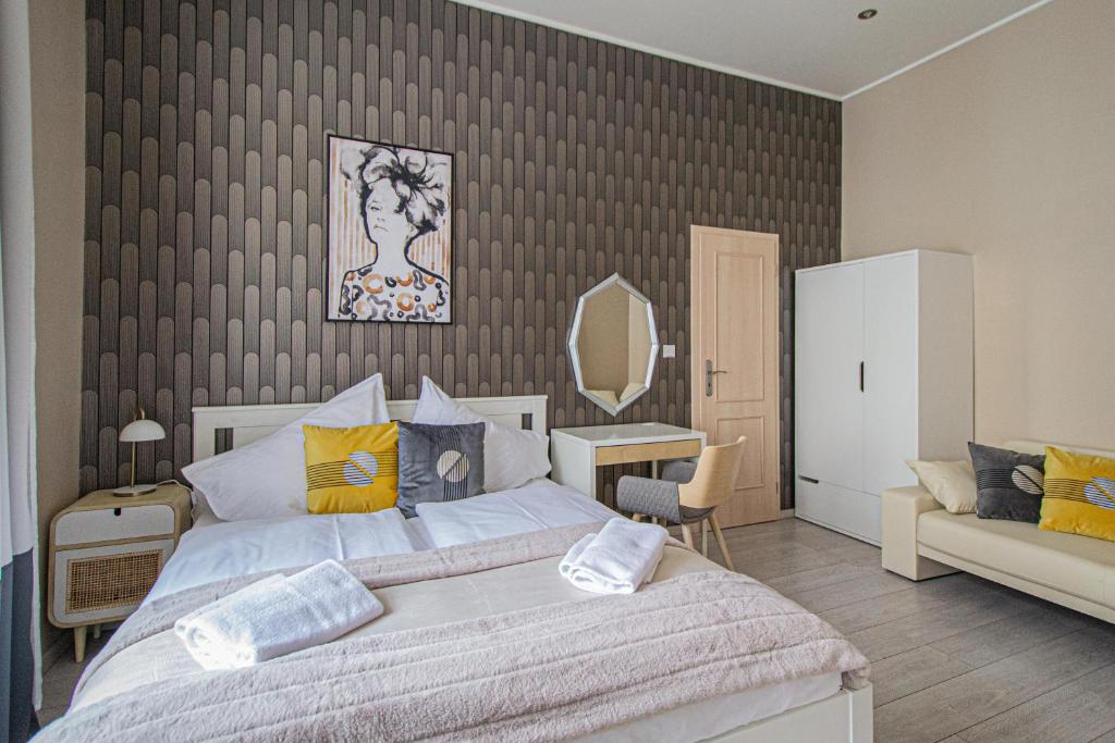 Ruterra Apartment Charles Bridge