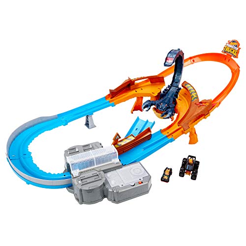 Hot Wheels Attacco allo Scorpione Gigante con Veicolo Monster Truck e Macchinina, Giocattolo per Bambini 4+Anni,